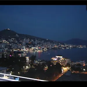 Boutique Sarande