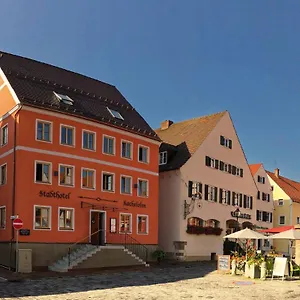 stadthotel-kachelofen.com-bavaria.com/